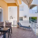 Anna House Apartamento Panteli