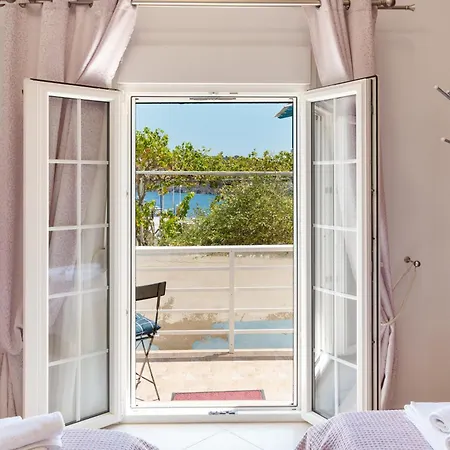 Anna House 아파트